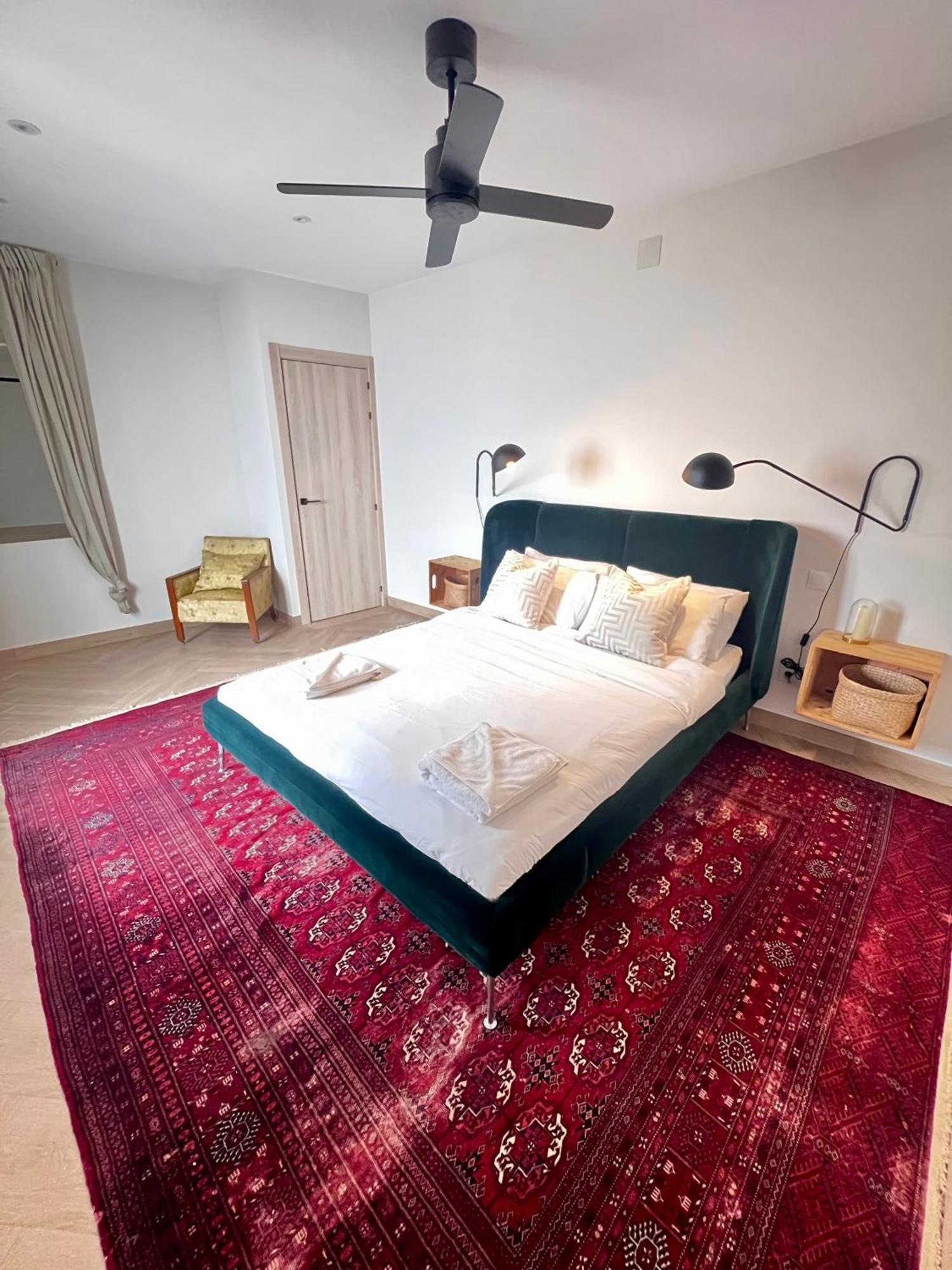 Feriehus Renovated Cinema Town House In Comares Málaga