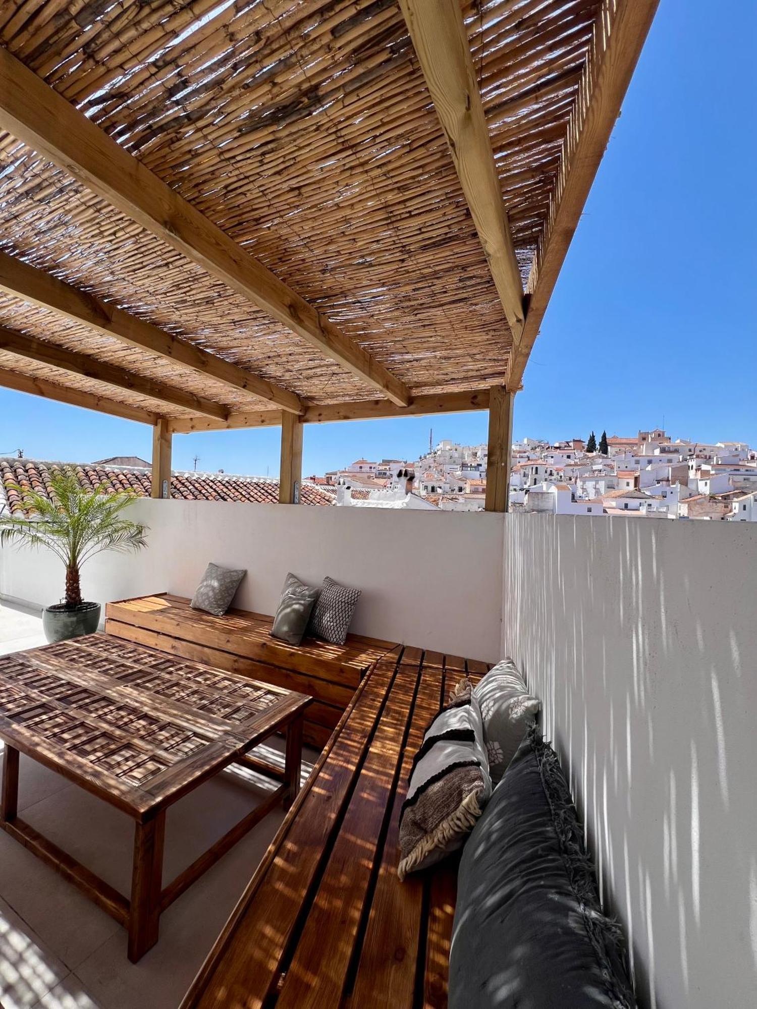Feriehus Renovated Cinema Town House In Comares Málaga